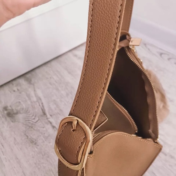 🆕 PROVENCE Floral Embroidered Bag - Picture 8 of 8